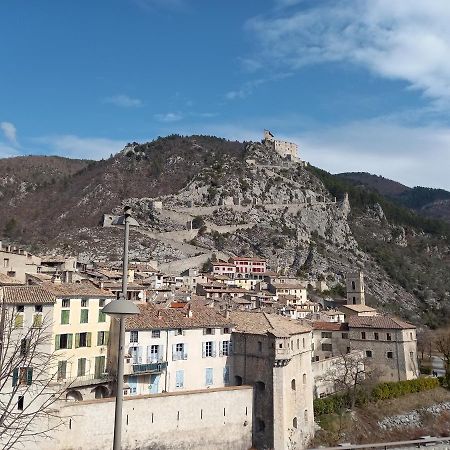 Hôtel Le Vauban Entrevaux Exterior foto